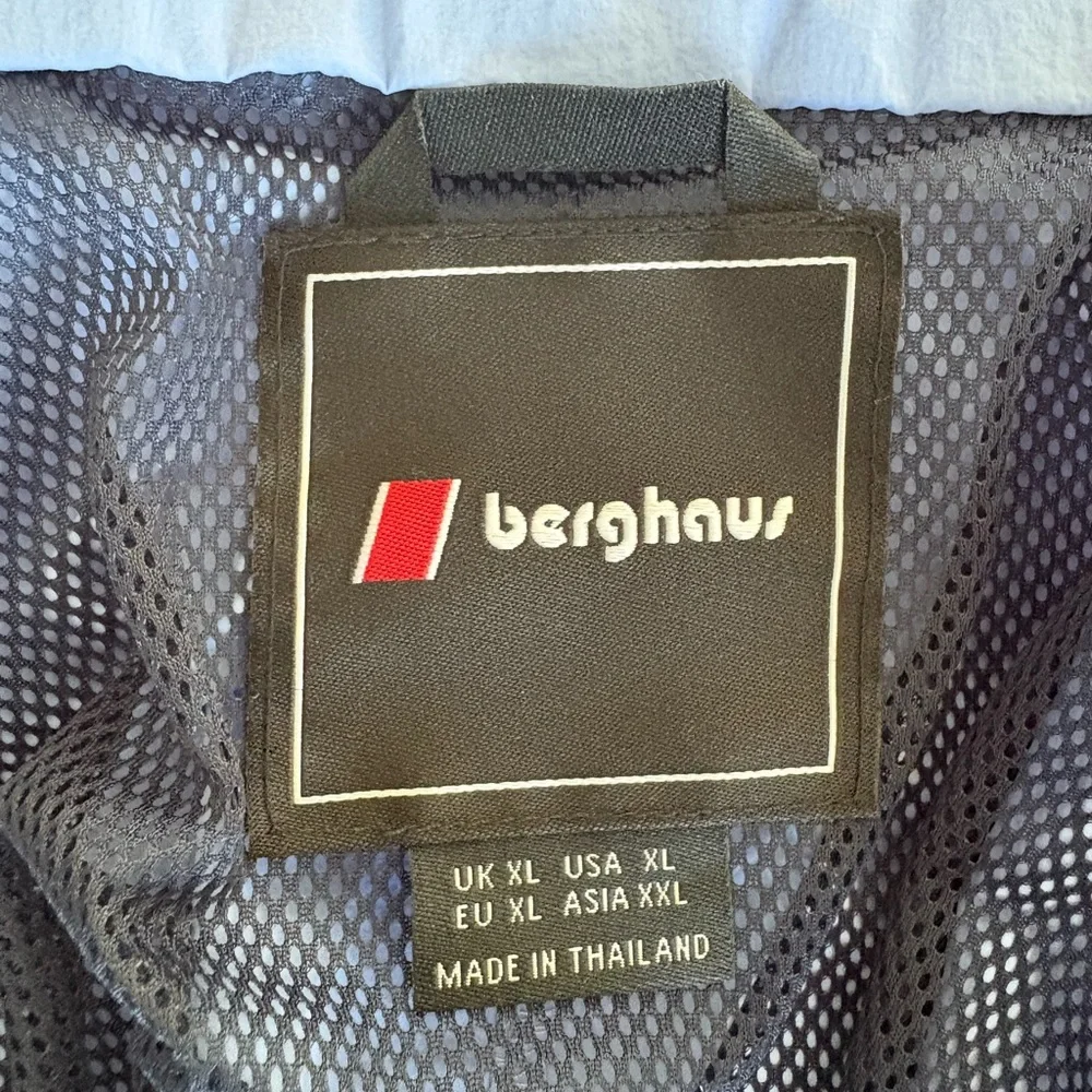 Bergaus Light Blue Jacket - Picture 5 of 6